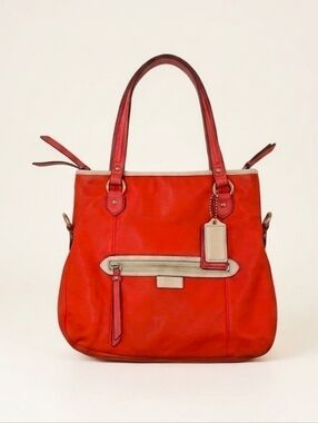 Coach Daisy Spectator Leather Mia Handbag Crosdbody